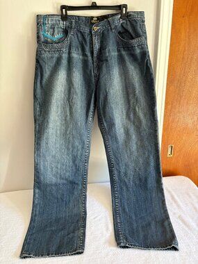 Akademiks Mens Blue Denim Jeans With Turquoise Stitching Size 42 Relaxed Fit